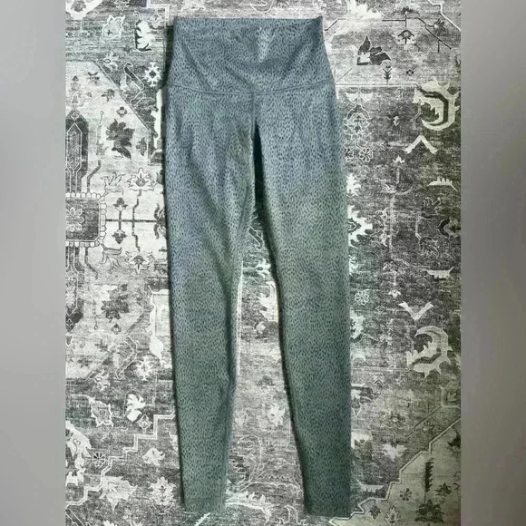 Lululemon Wunder Under Roll Down Pant Dottie Dash Gray Luon Sz 4 - Picture 1 of 6